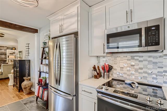 Building Photo - 3654 S Sherman St