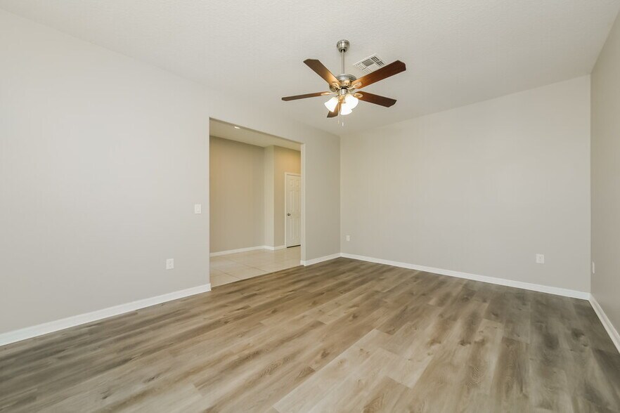 Building Photo - 3687 Moca Dr