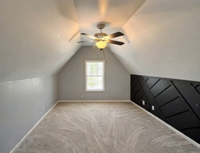 Building Photo - 2514 Camata Way