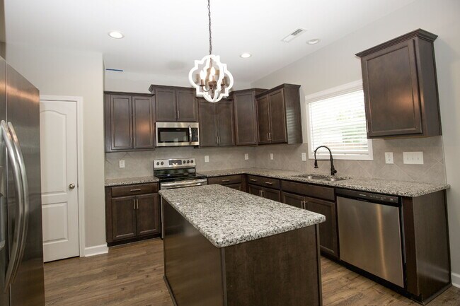 Building Photo - This Isn't a Rental. It's 2,400 Sq. Ft. of Room to Actually Live — Highcroft, Fayetteville