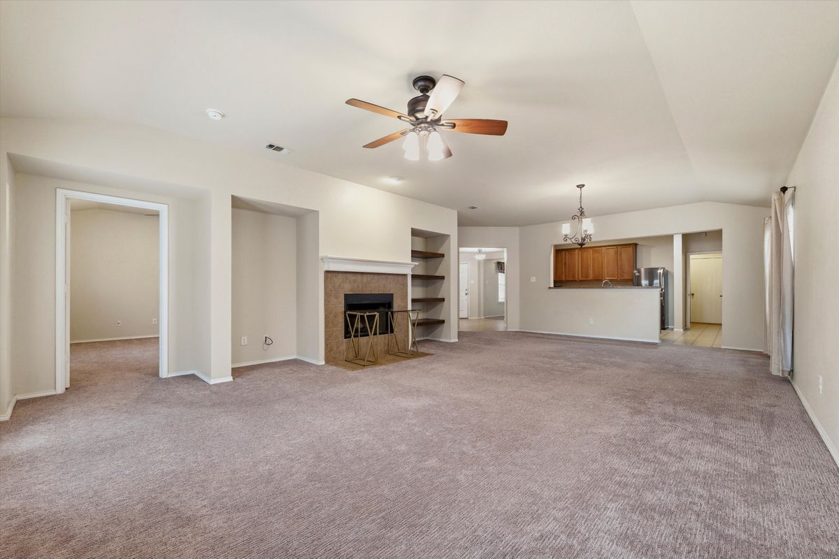 Building Photo - 5917 Stone Mountain Rd