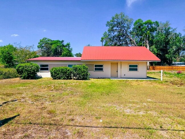 Building Photo - Beautiful 4/2 in Fairbanks Park