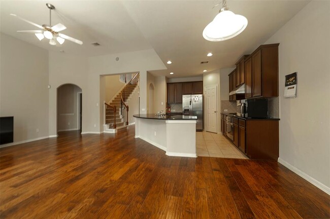 Building Photo - 24427 Ranchwood Springs Ln