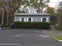 Building Photo - 1540 Sawkill Rd