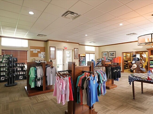 Building Photo - 10042 Crooked Crk Dr