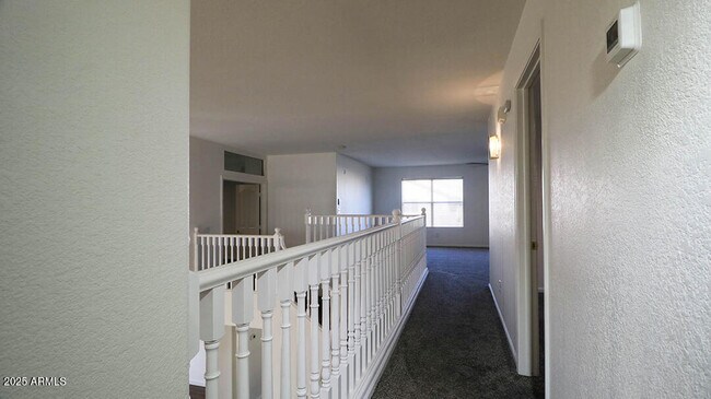 Building Photo - 7861 W Kerry Ln