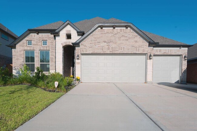 Primary Photo - 1720 Daylight Lk Dr