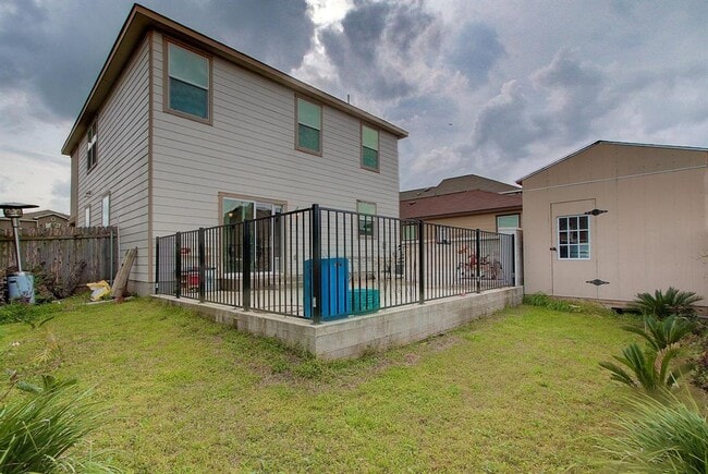 Building Photo - 6816 Sunderland Trail