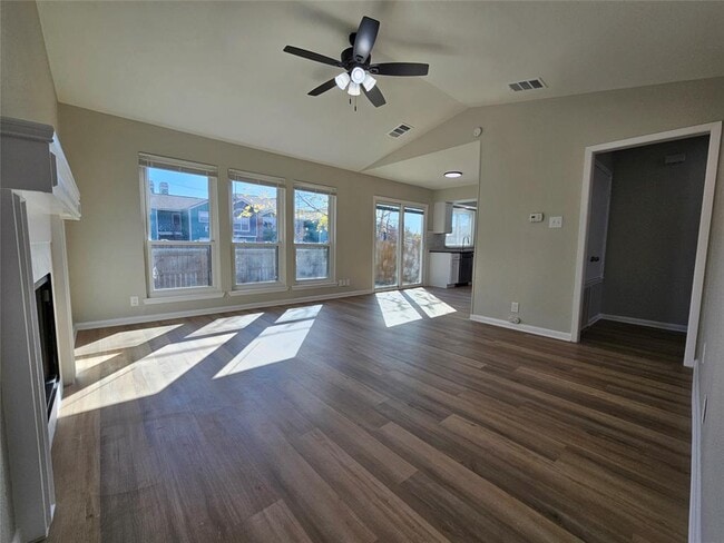 Building Photo - 1418 Hyridge Cir