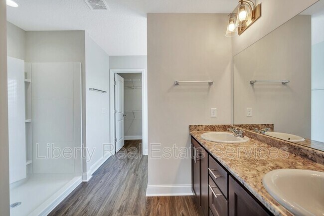 Building Photo - 88 Fridley Ln
