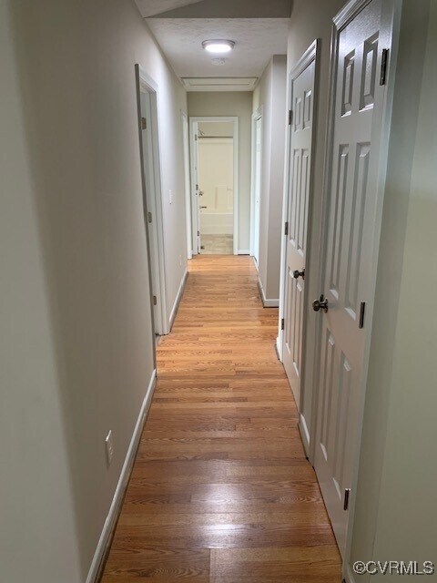Building Photo - 4036 Birdbrook Dr