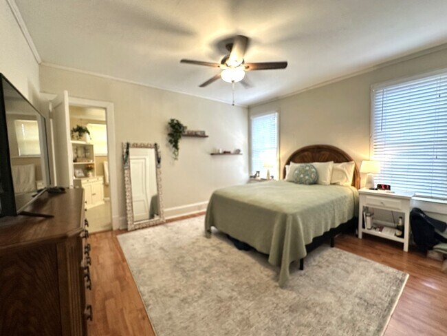 Building Photo - 735 Ponce De Leon Ct NE