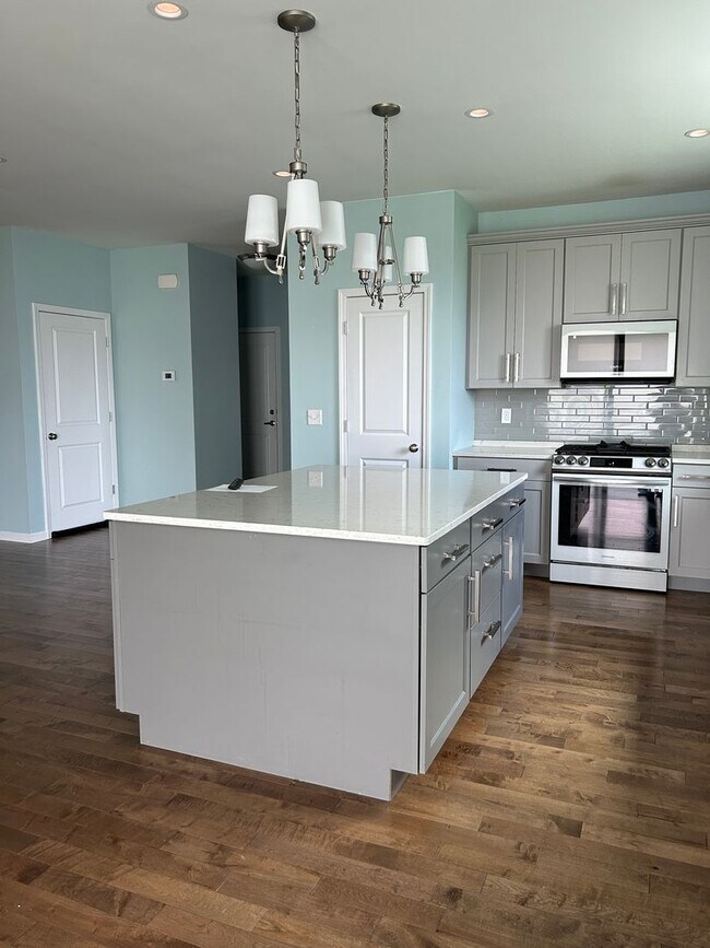 Building Photo - 2609 Beacon Point Ct