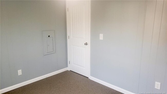 Building Photo - 342 Noble Dr