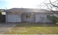 Building Photo - 3424 Ardenridge Dr