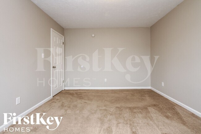 Building Photo - 1921 S Werges Ave