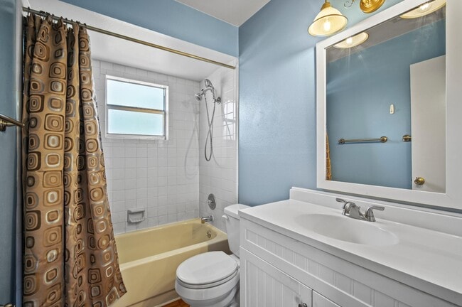 Building Photo - 3664 Longbow Rd