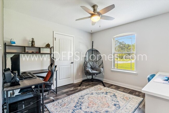 Building Photo - 8170 Tavira St