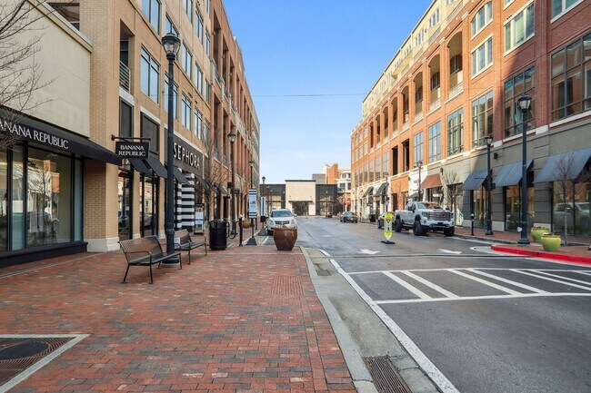 Building Photo - Atlantic Station Luxury