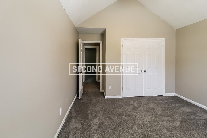 Building Photo - 5437 Salem Springs Dr