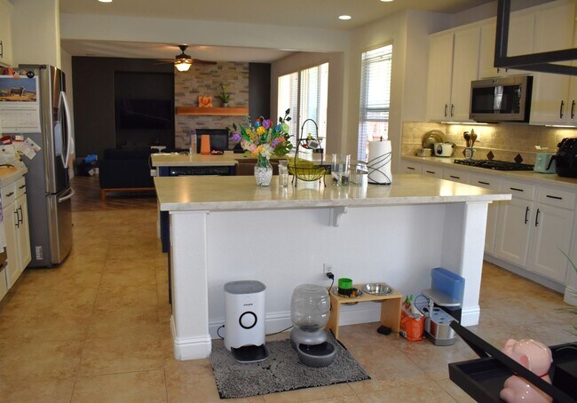 Building Photo - Resident Benefit Package Property