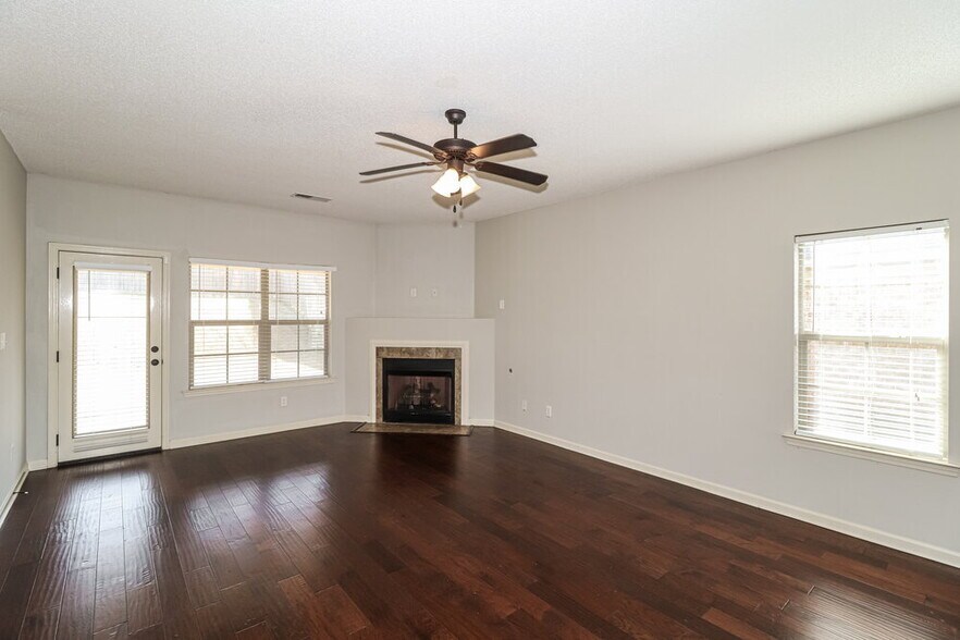 Building Photo - 4260 Markston Dr