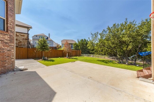 Building Photo - 5104 Alonso Dr