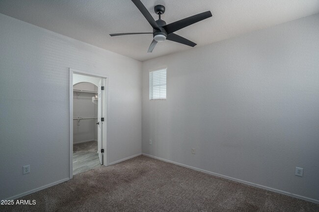 Building Photo - 18250 N Cave Creek Rd