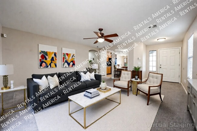 Building Photo - 9202 W MacKenzie Dr