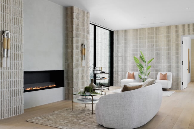 Building Photo - 5205 Scenic View Dr