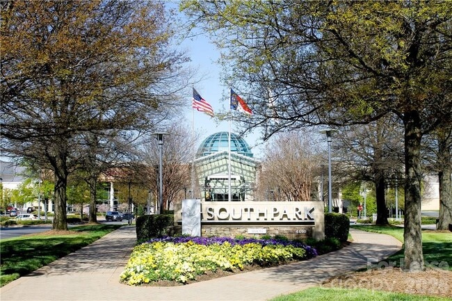 Building Photo - 4808 Walden Ct