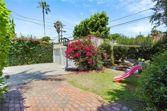 Building Photo - 6145 W 6th St