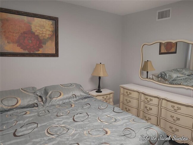 Building Photo - 524 Osprey Dr