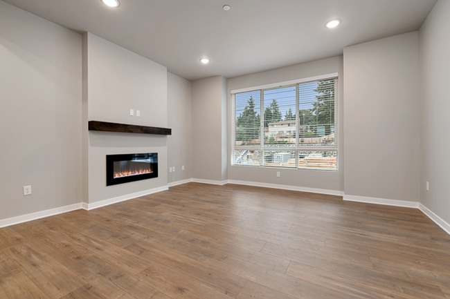 Building Photo - Spacious 3-Bedroom Townhome | 1,484 Sq Ft ...