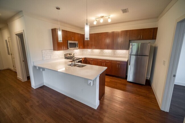 Interior Photo - The Quad