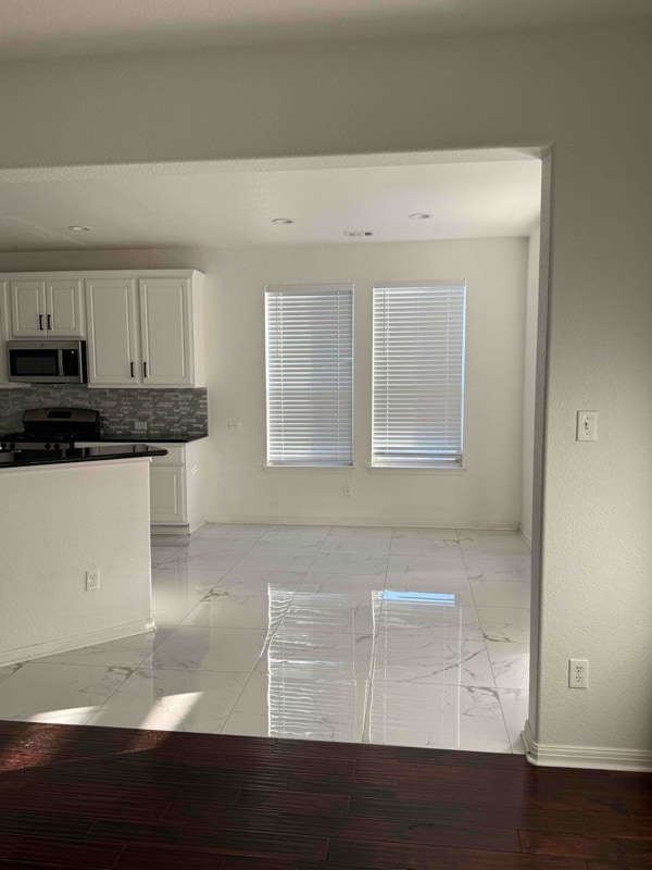 Building Photo - 4372 Barchetta Dr