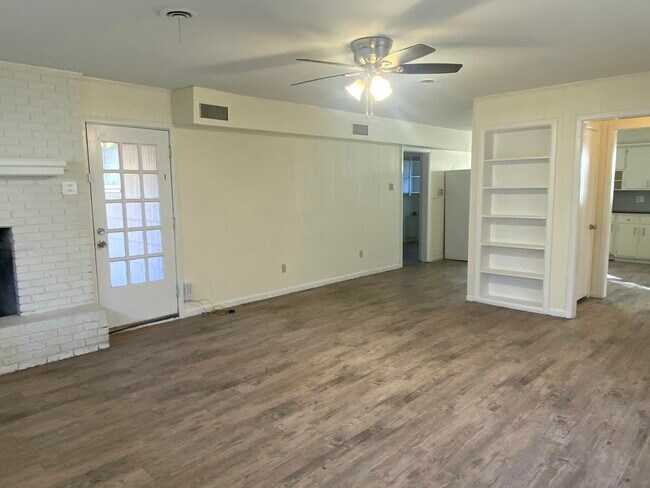 Building Photo - 4319 40th St