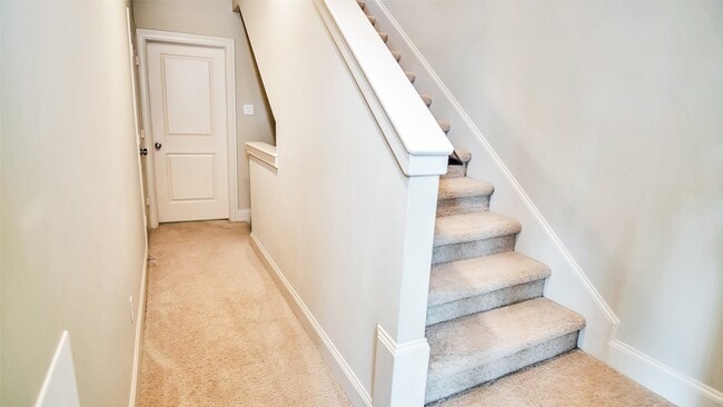 Building Photo - 1611 Silver St