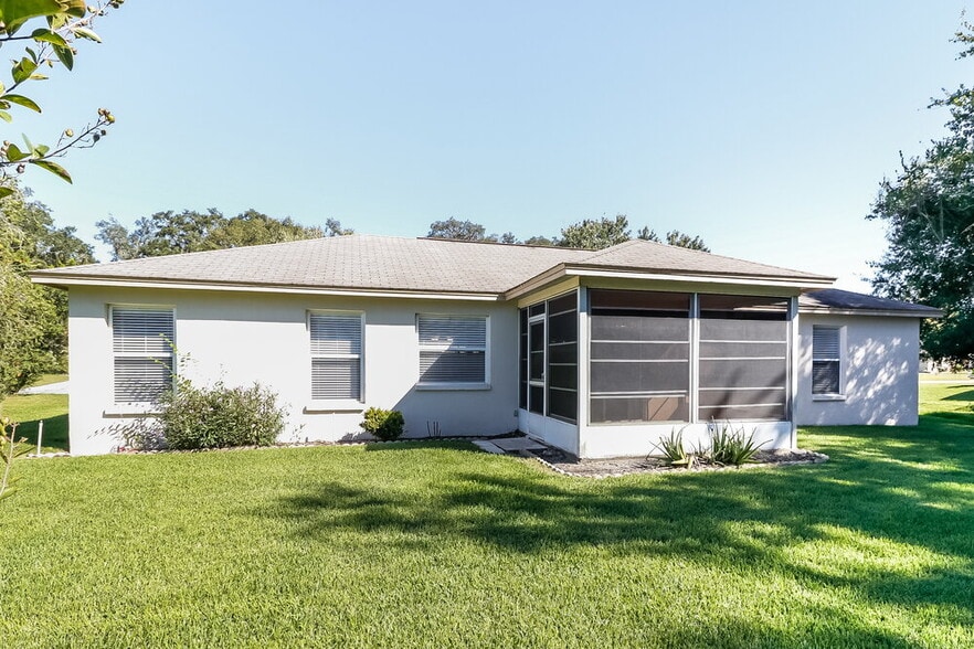 Building Photo - 6799 Shepherd Oaks Rd