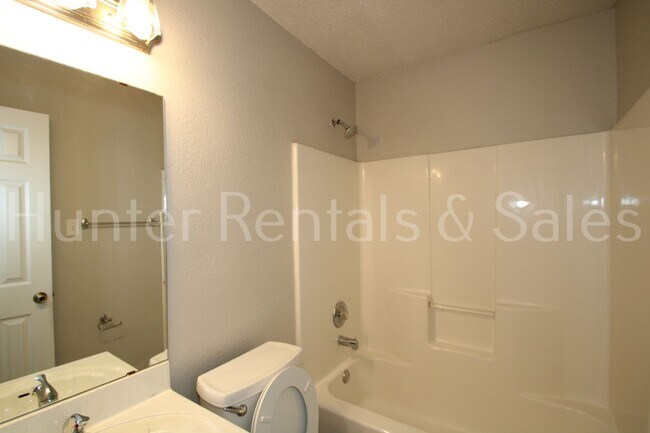 Building Photo - 4307 Frontier Trail