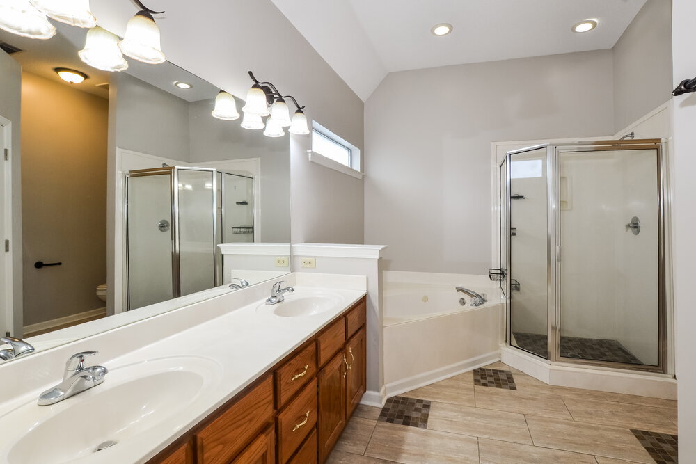 Building Photo - 6741 Crystal Dr