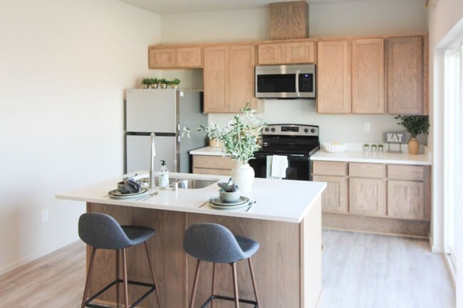 Building Photo - 2 Bedroom, 2 Bath Apartment in Othello