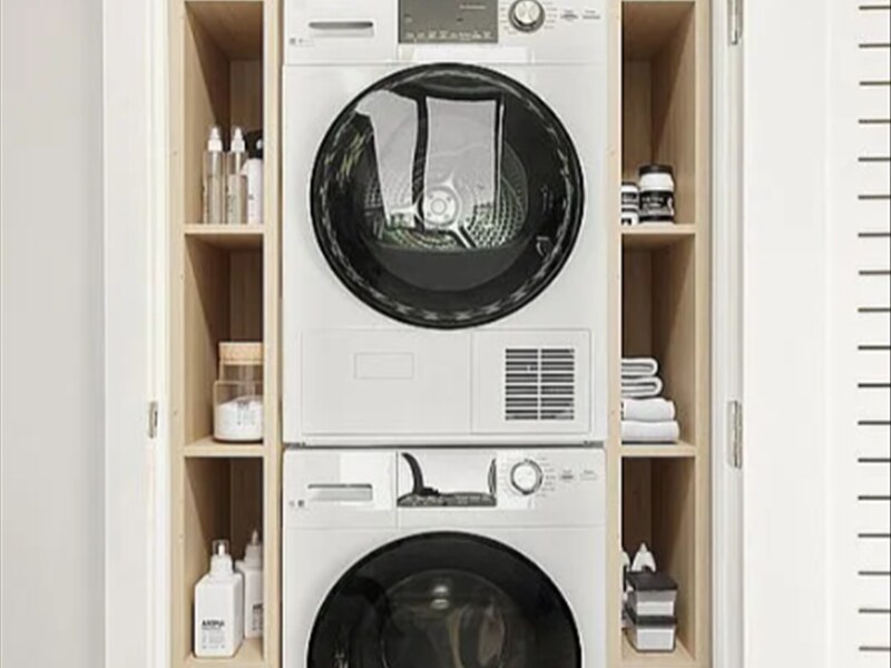 Building Photo - 5055 Broadway