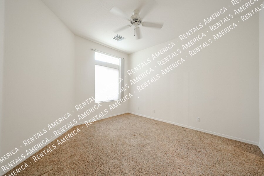 Building Photo - 6730 E Hermosa Vista Dr