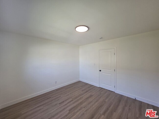 Building Photo - 25226 Loytan St