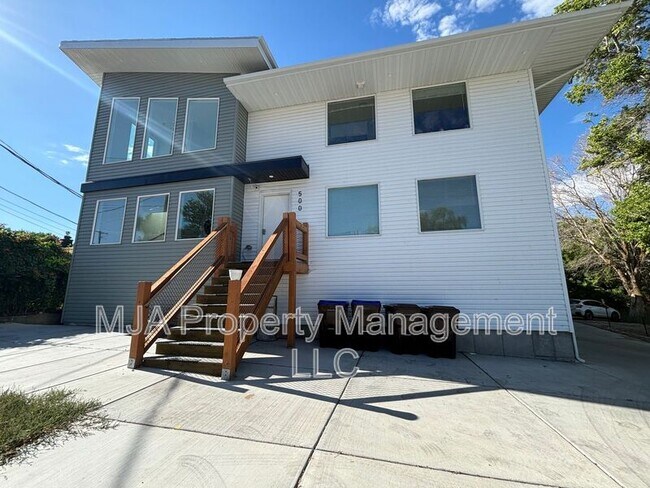 Building Photo - 500 East Fort Union Blvd