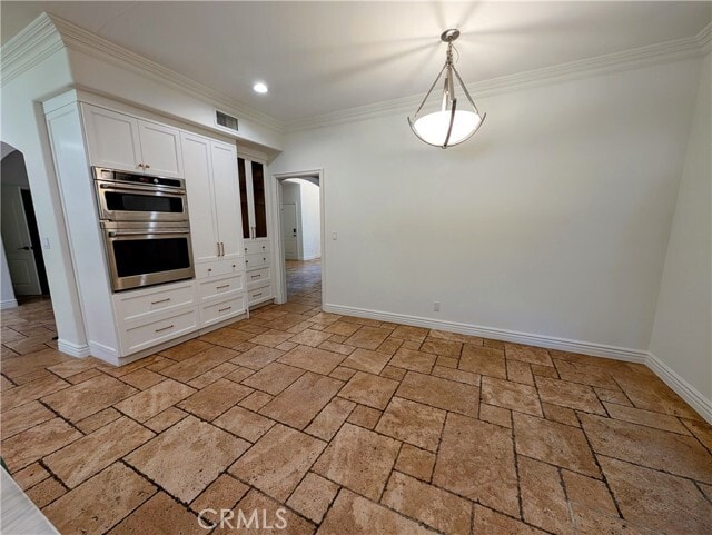 Building Photo - 16659 Addison St