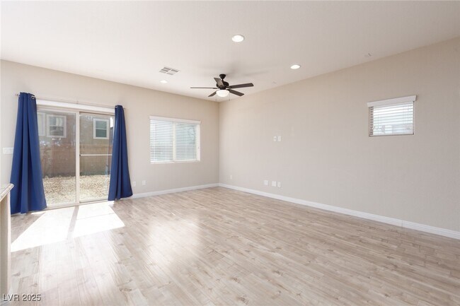 Building Photo - 2872 Glass Vine Ct