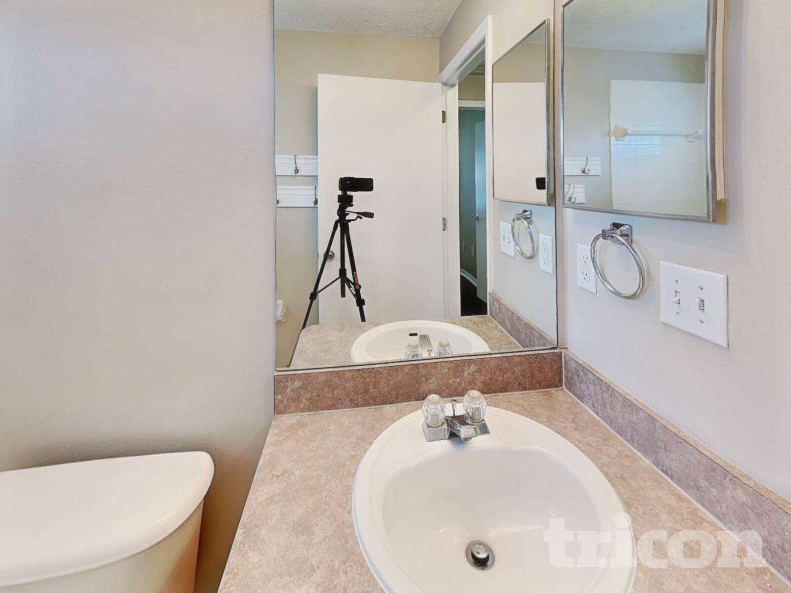 Building Photo - 4406 Tina Ln