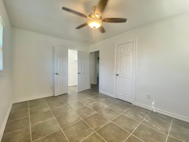 Building Photo - Newly remodeled home now available -